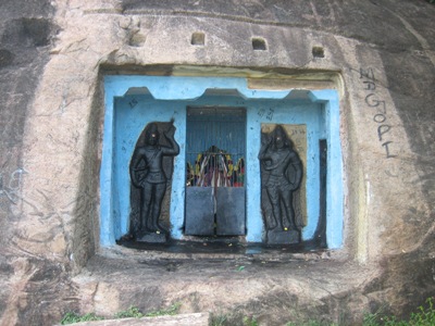 Vallam – Vasanteshvaram Cave Temple