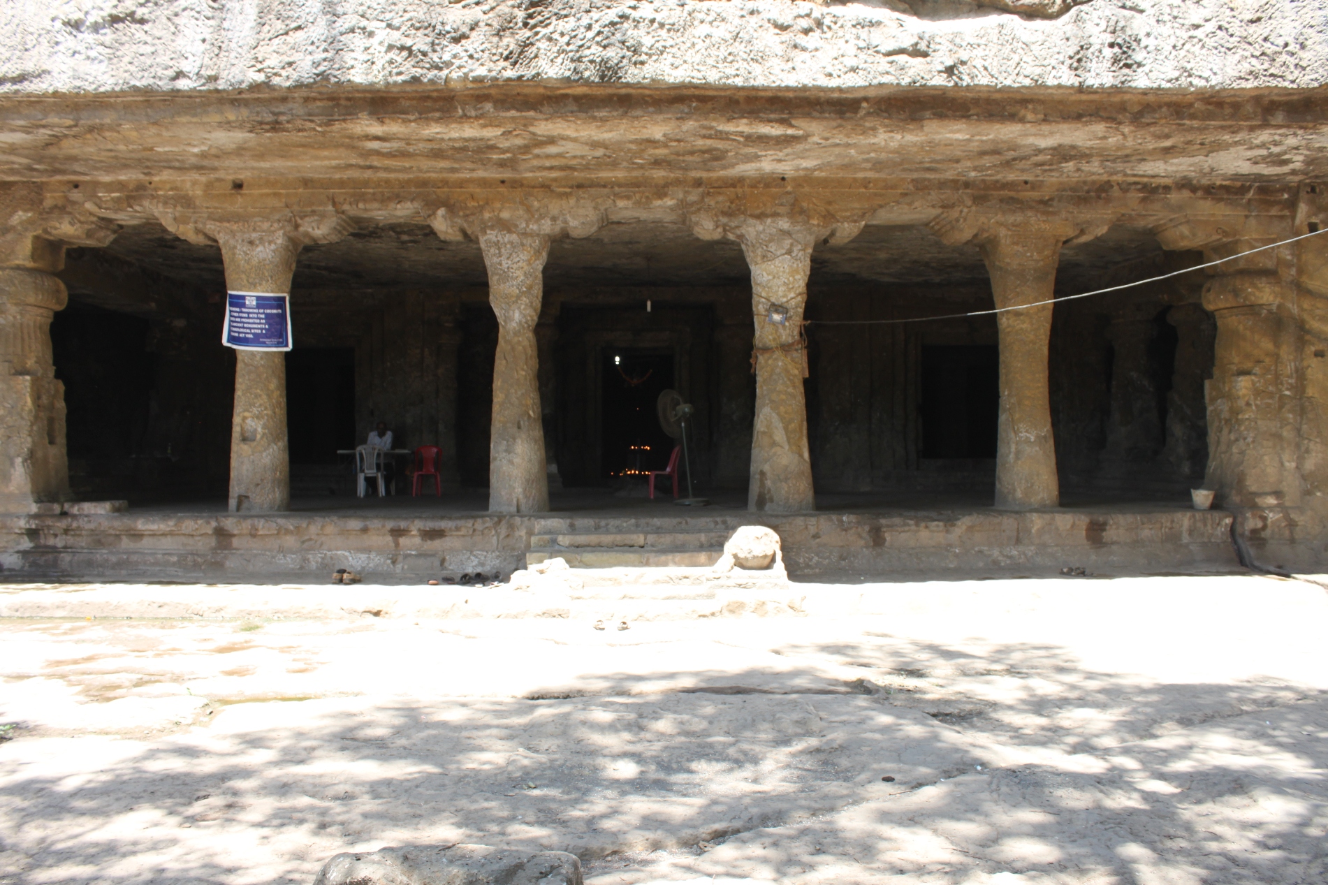 Mumbai – Mandapeshvar Caves