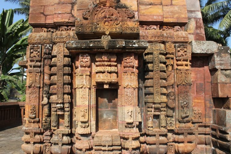Koti-Tirtheswara Temple Group