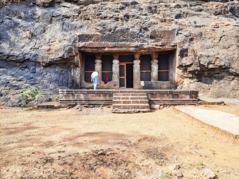 Ambivali Buddhist Cave
