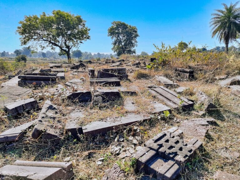 Madhadeori – Ruined Temple